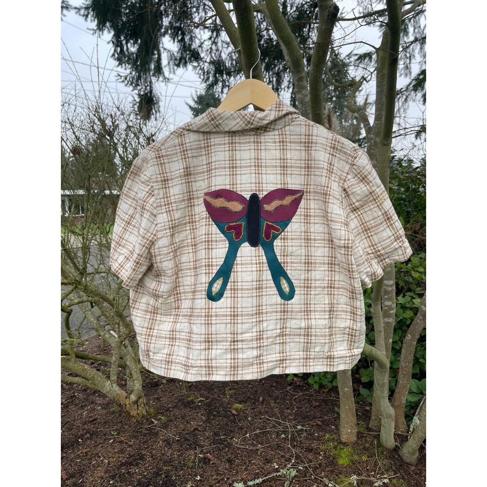 Large Moth Upcycled Cropped Button Down - image 6